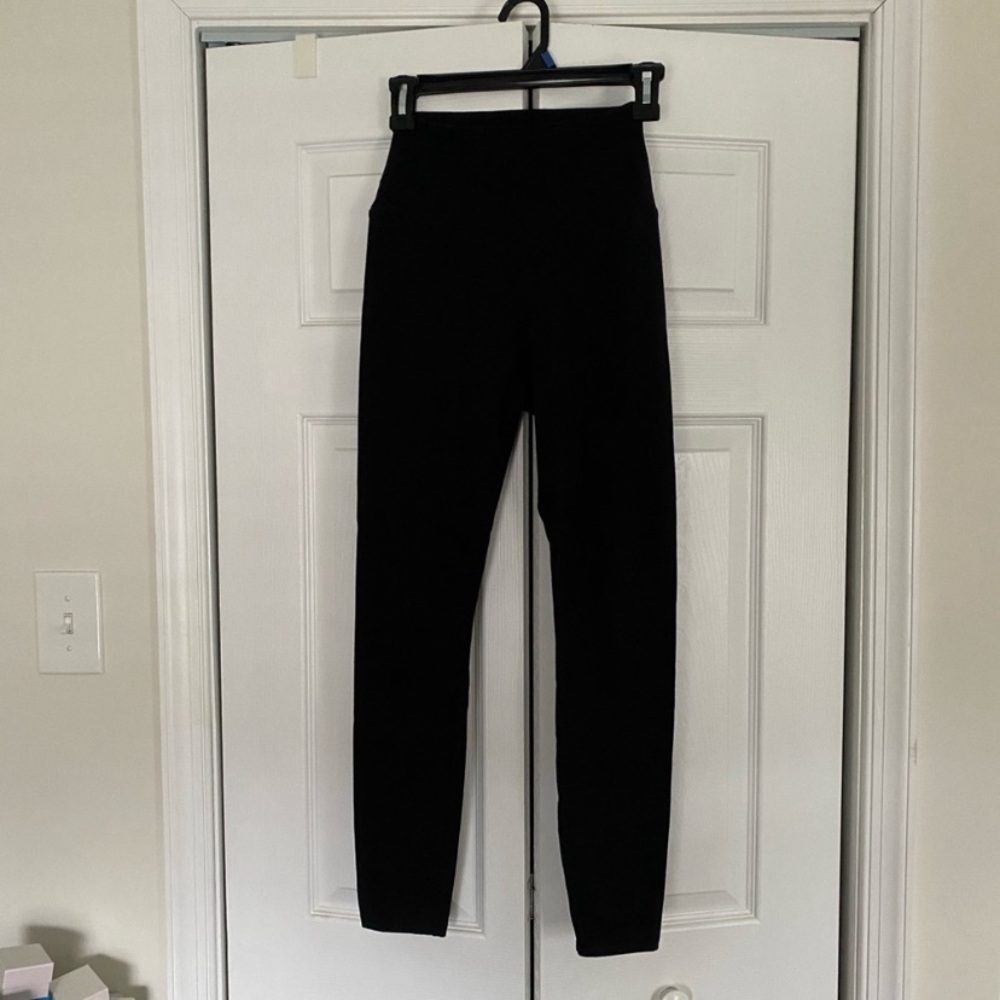 Vera Wang leggings